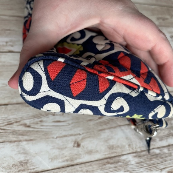VERA BRADLEY BLUE ORANGE WRISTLET WALLET CLUTCH - Picture 7 of 8